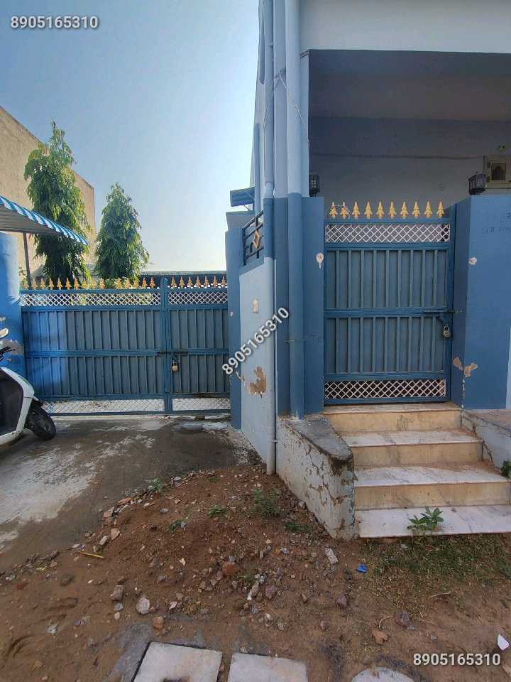 350 gaaj makaan