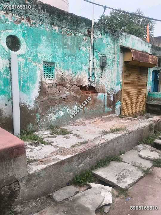 185 gaj house,prime location par.